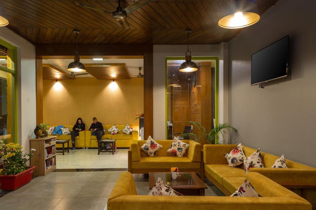 Hotel Peepal Tree Risikés Kültér fotó